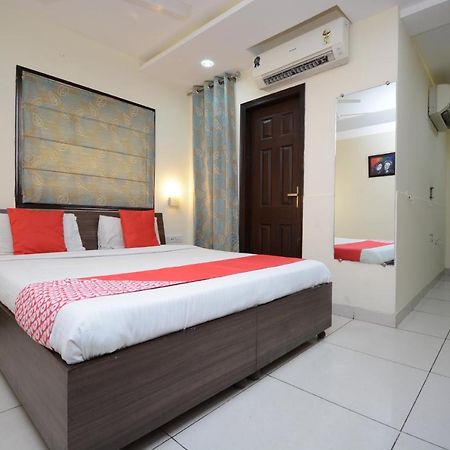 Oyo 5478 Skippers Inn Лудхиана Экстерьер фото