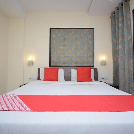 Oyo 5478 Skippers Inn Лудхиана Экстерьер фото